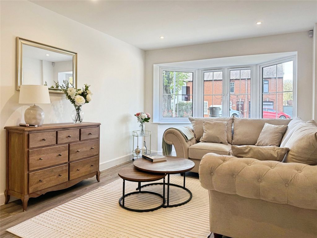 Property photo 2 of 15 Picture 2