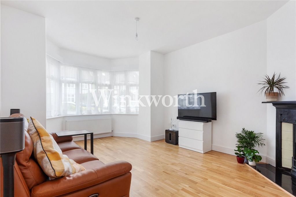 Property photo 3 of 12 Picture No. 09