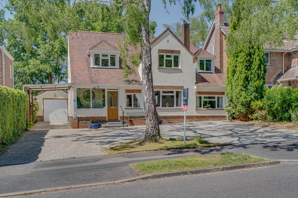 Property photo 1 of 27