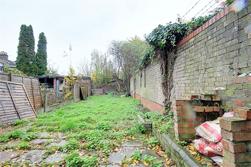 Property photo 3 of 14 Picture_3