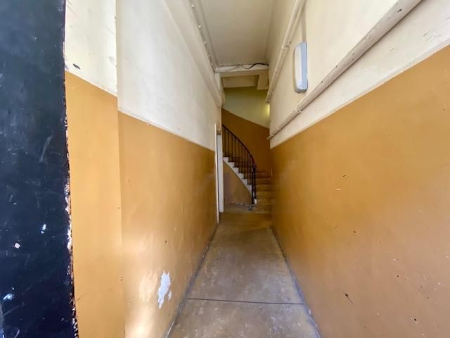 Property photo 3 of 16 Communal Stairwell