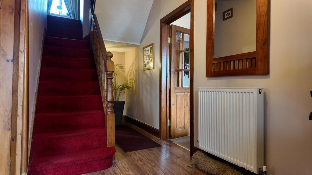 Property photo 2 of 30 Whatsapp Image 2026-04-10 At 12.52.03 (13).Jpeg