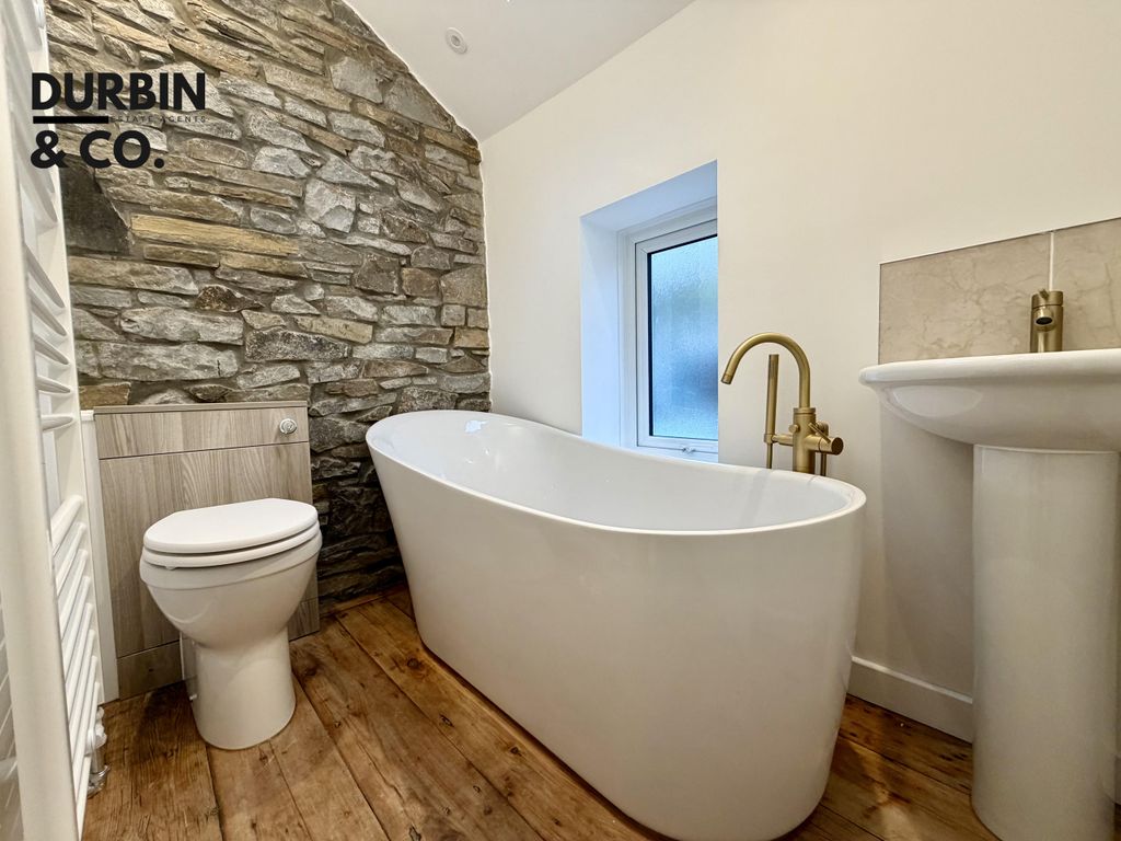 Property photo 3 of 21 Photo 3