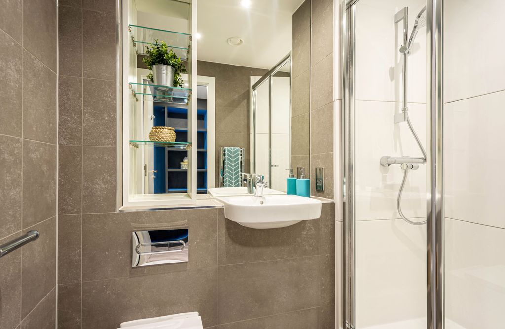 Property photo 3 of 22 Property Photo