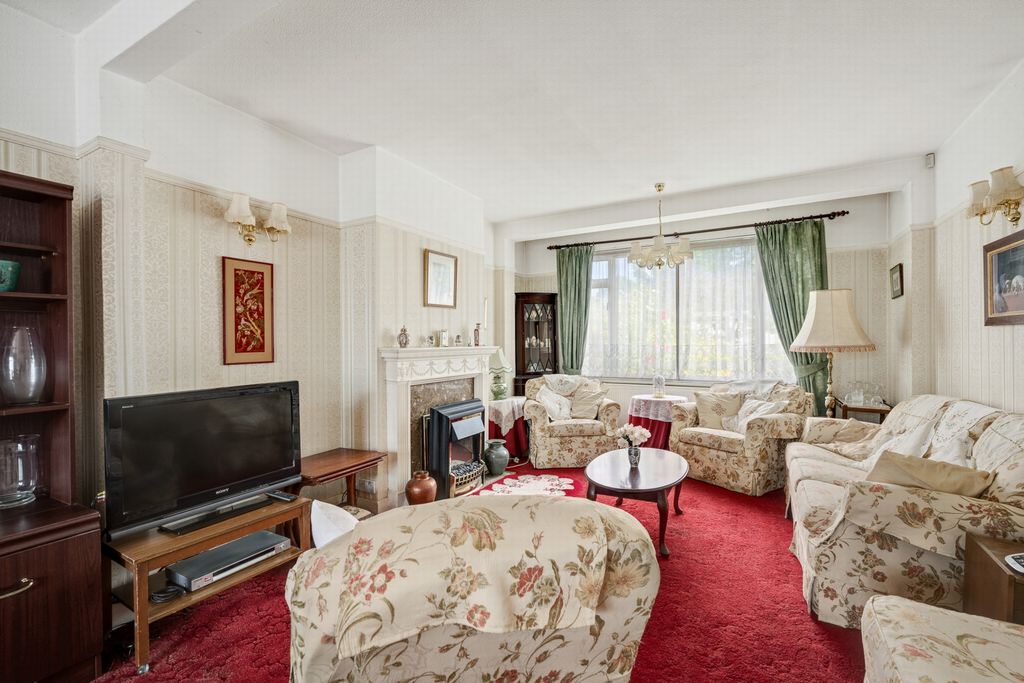 Property photo 3 of 14 Reception Room