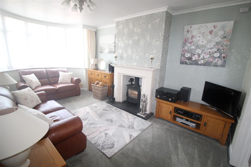 Property photo 3 of 15 Img_2498.Jpg