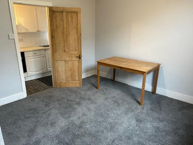 Property photo 3 of 12 3.Jpg