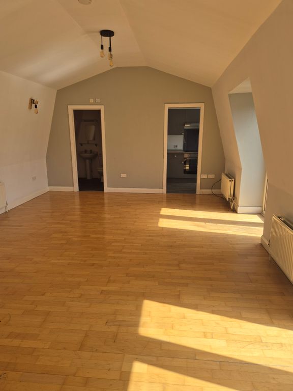 Property photo 2 of 4