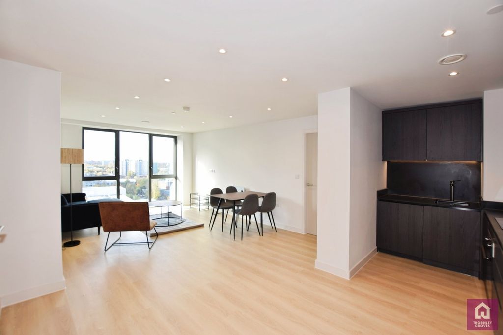 Property photo 1 of 30 Picture No. 17