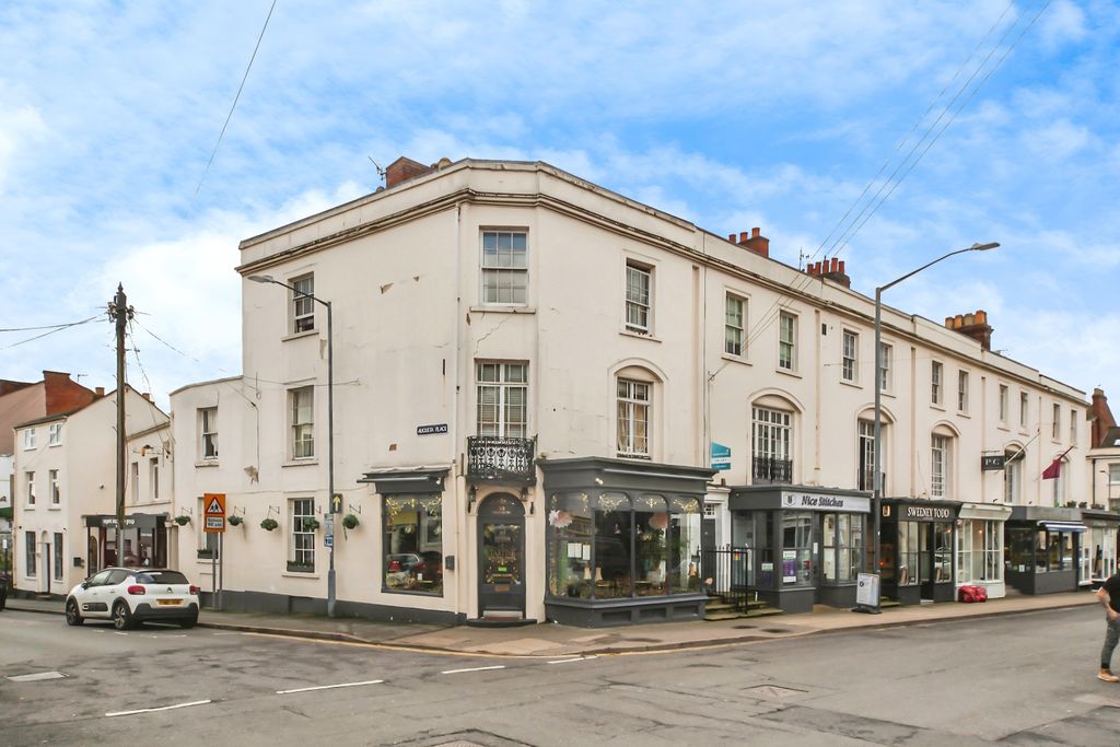 Property photo 1 of 17 0667385A-Image00016.Jpg