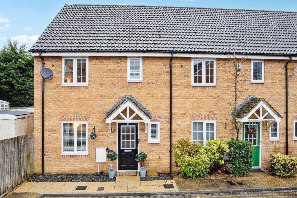 Property photo 1 of 16 Ext (2)(E)