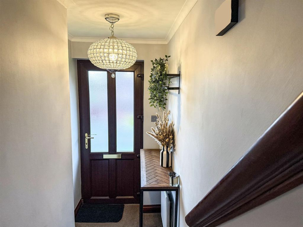 Property photo 2 of 27 20260331_150551364_Ios.Jpg