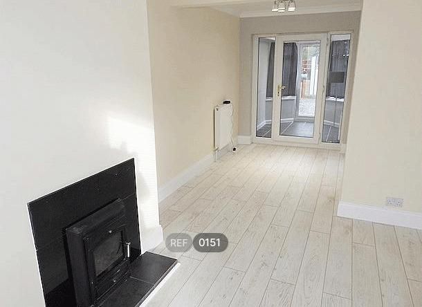 Property photo 3 of 11 Living/Dining Room