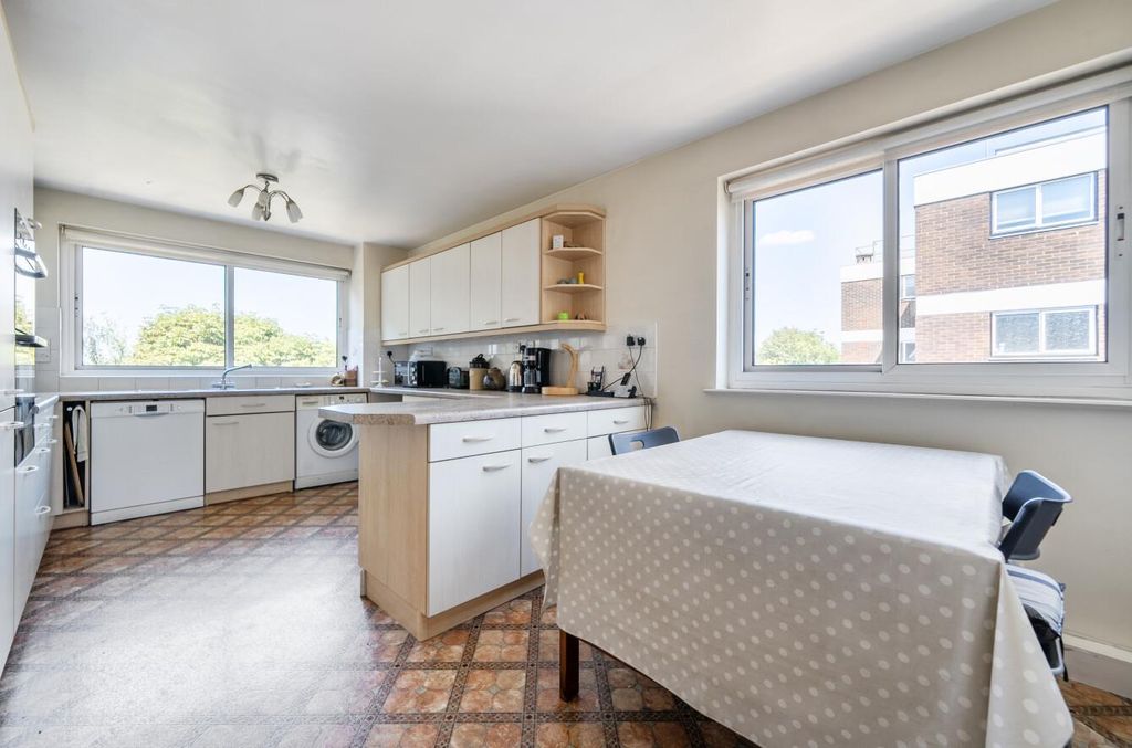 Property photo 3 of 15 1499942 (19).Jpg