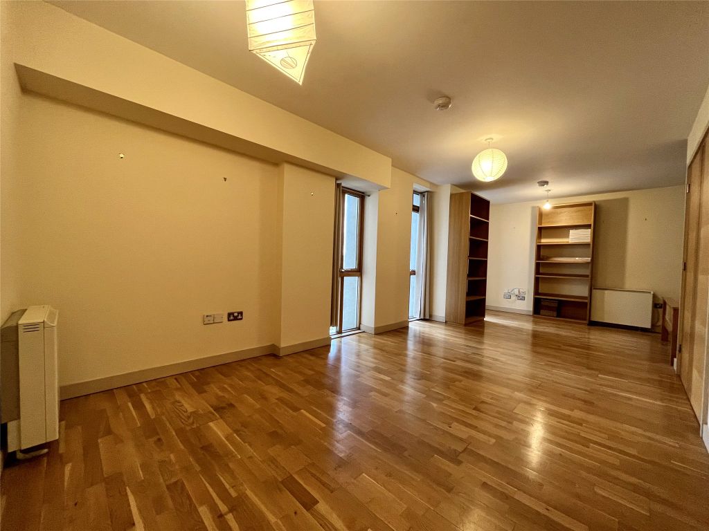 Property photo 2 of 6 Living Area