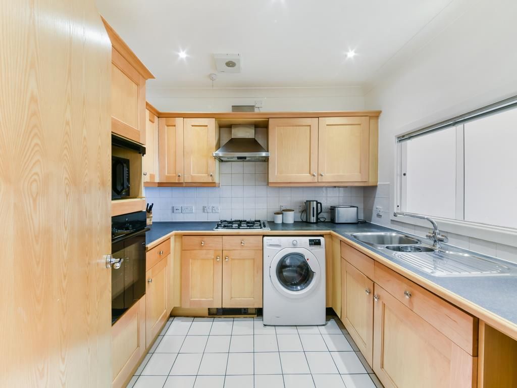 Property photo 3 of 13 Image