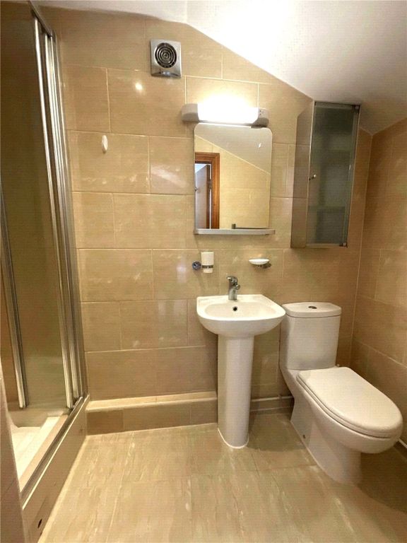 Property photo 3 of 4 Picture No. 09