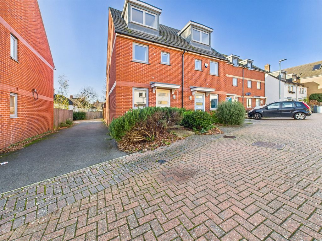 Property photo 1 of 21 Picture No. 23