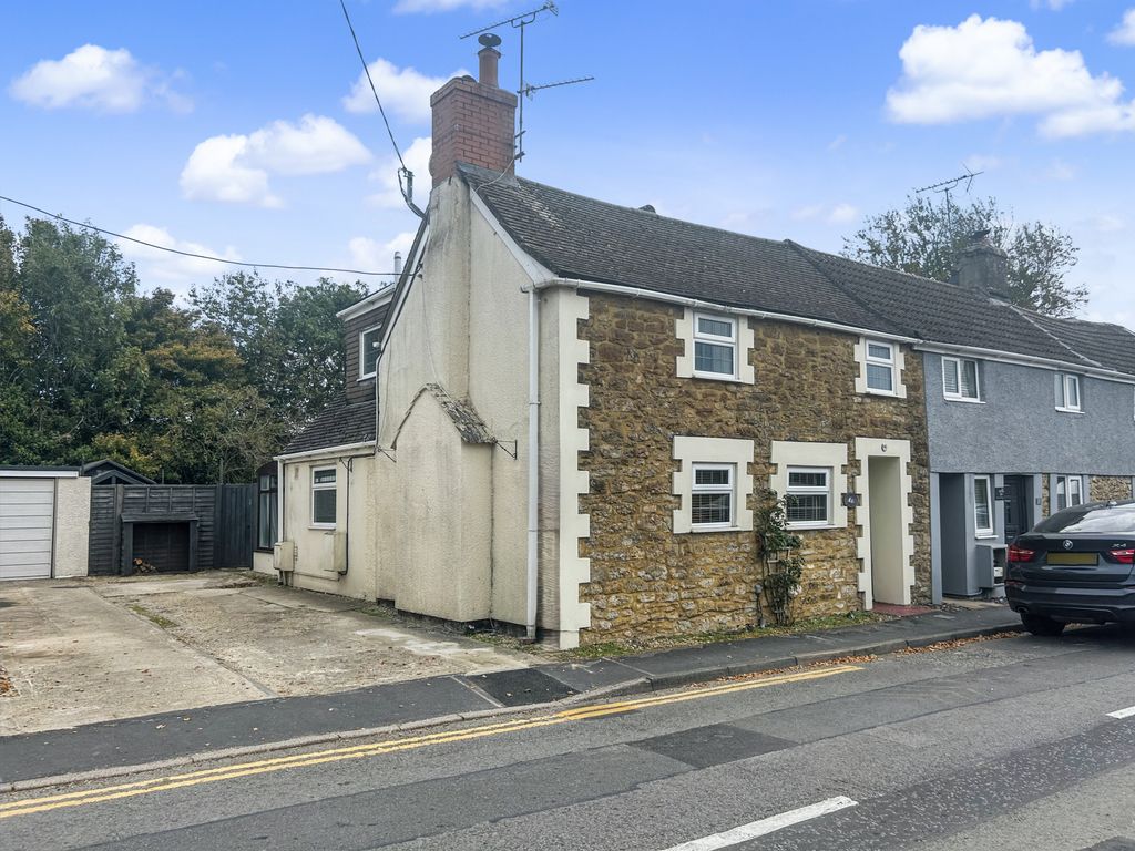 Property photo 1 of 16 Img1504