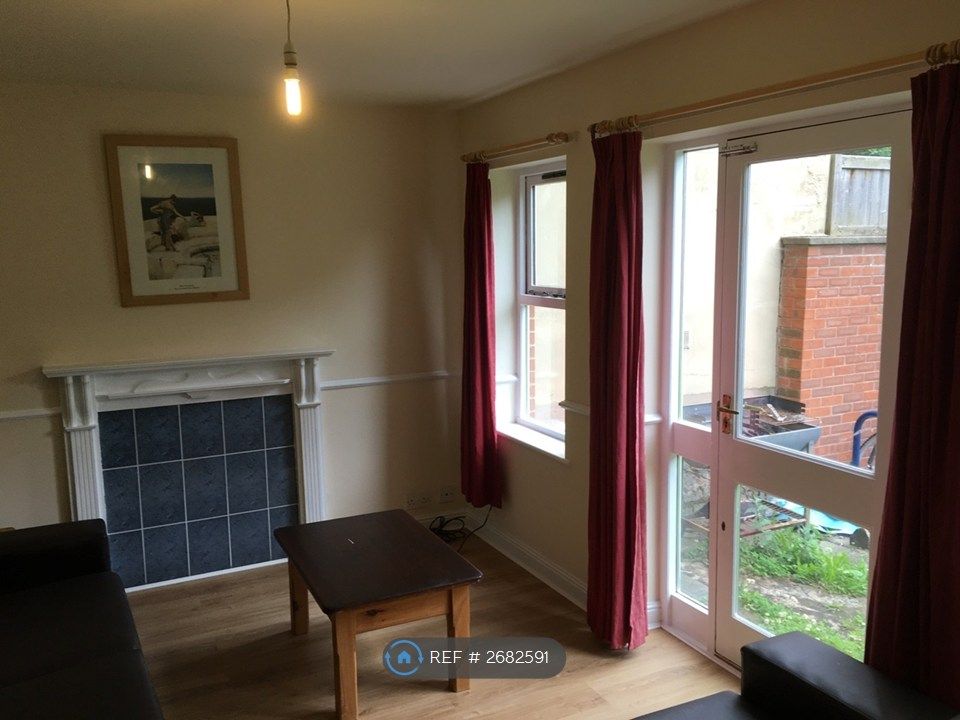 Property photo 3 of 7