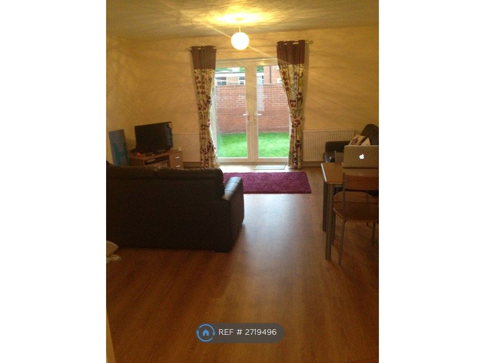 Property photo 3 of 9