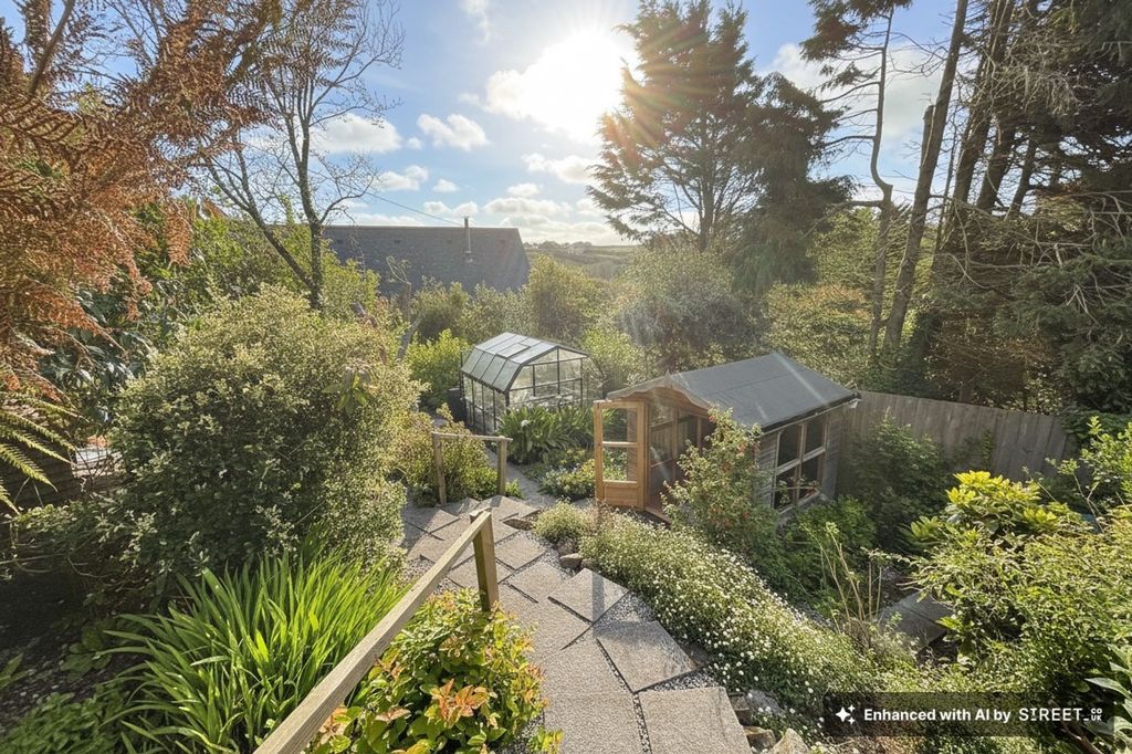 Property photo 3 of 34