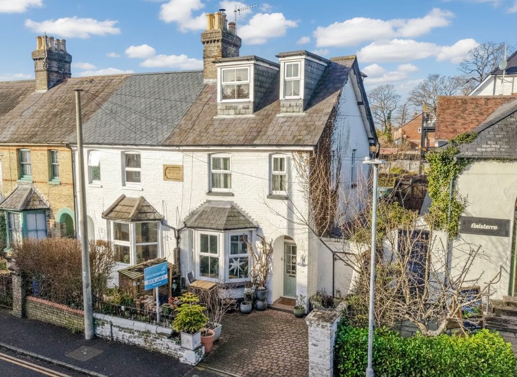 Property photo 1 of 22