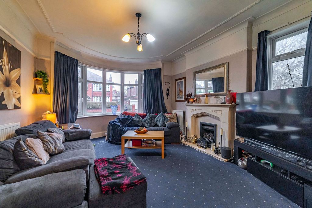 Property photo 3 of 23