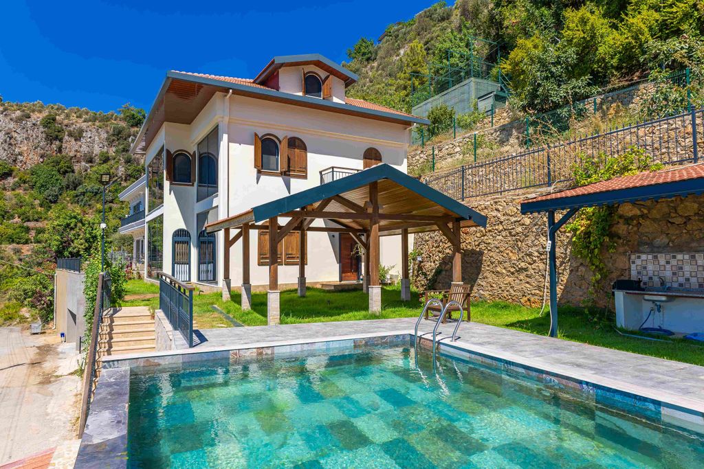 Property photo 2 of 24 Idyllic Nature View Alanya Villa For Sale - BBQ Area, Camellia,  And Infinity Pool