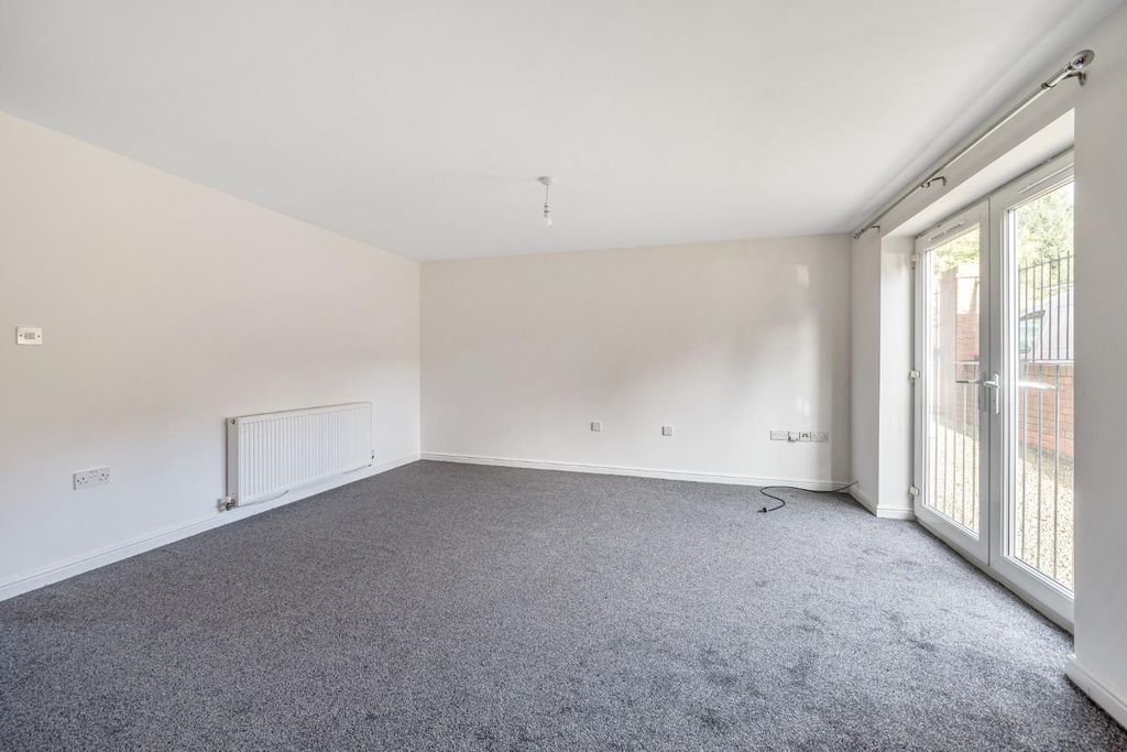 Property photo 2 of 10 941746 (2).Jpg