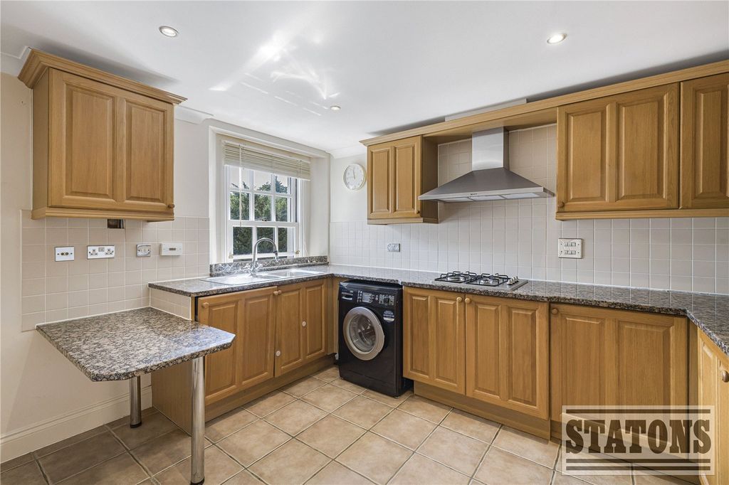 Property photo 3 of 26 Picture No. 39