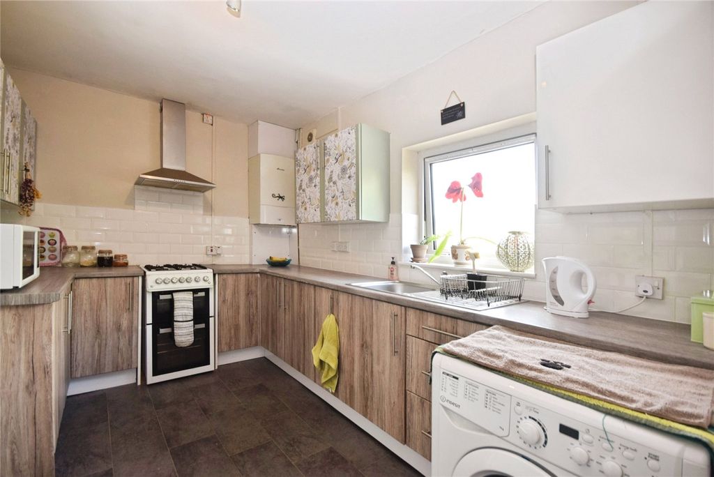 Property photo 3 of 13 Picture No. 04