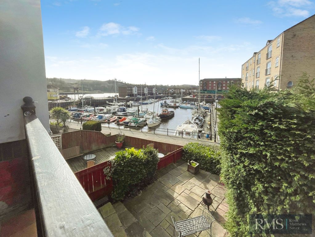 Property photo 2 of 21 Photo 1