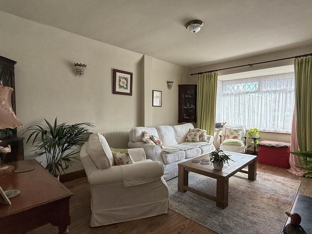 Property photo 2 of 14 Photo 2