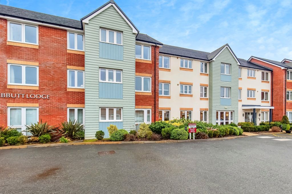 Property photo 1 of 13