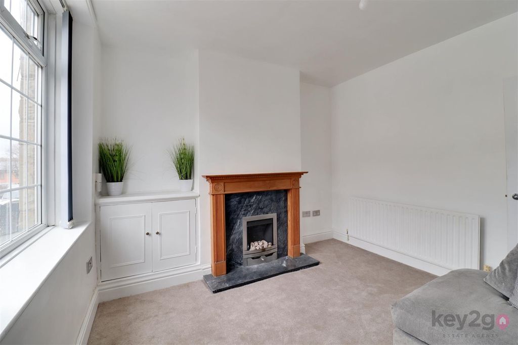 Property photo 3 of 21 Img_2450-Img_2452.Jpg