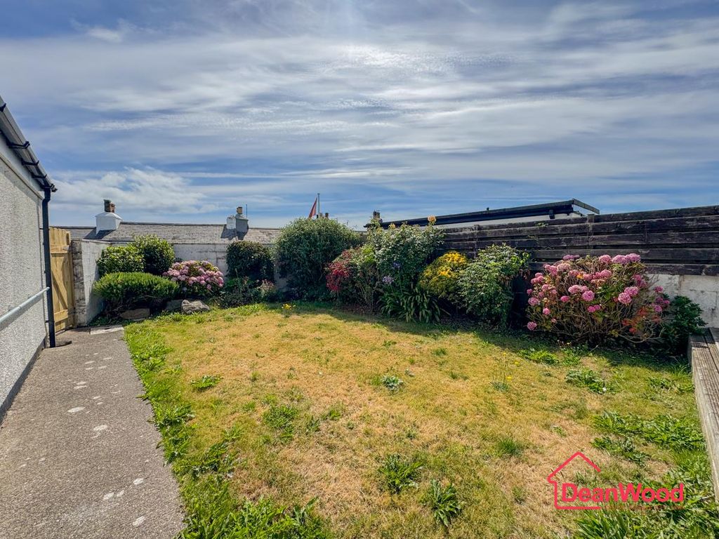 Property photo 3 of 32 3.Jpg