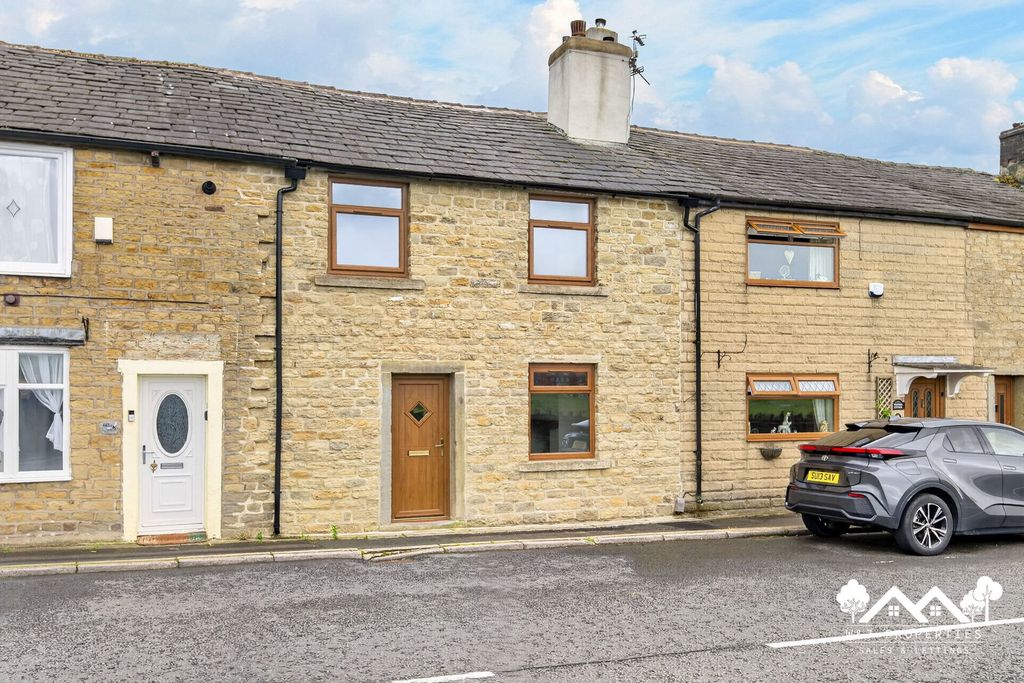 Property photo 1 of 38