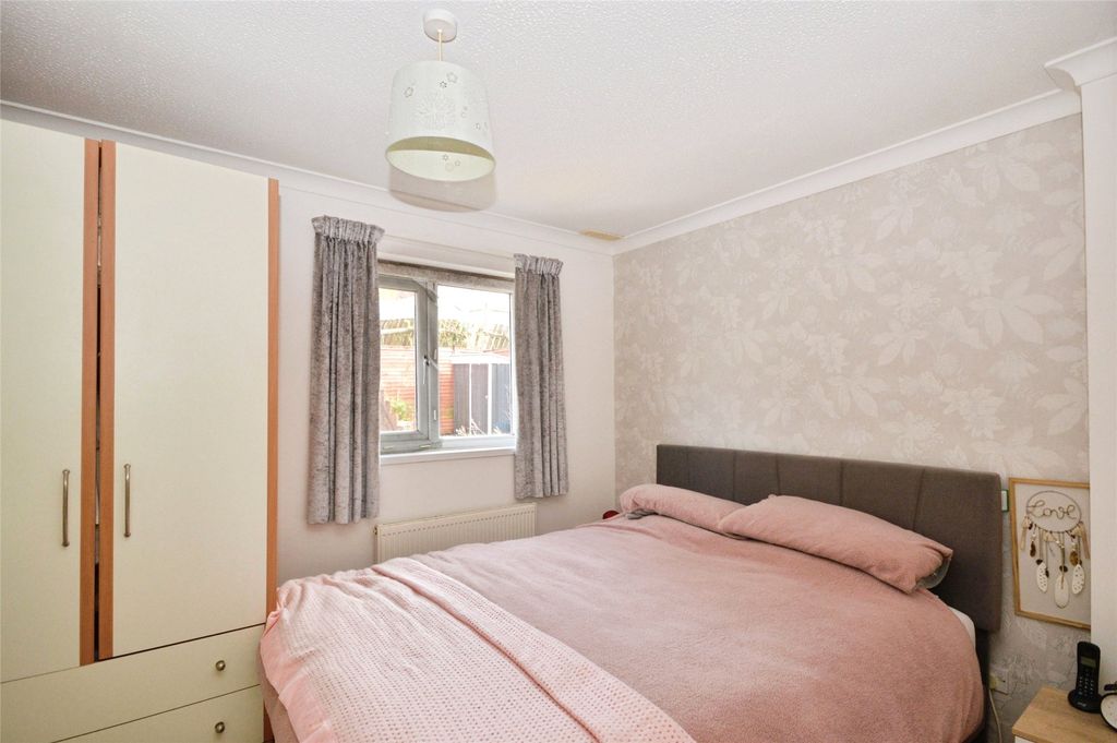 Property photo 3 of 11 3 - Picture No. 29