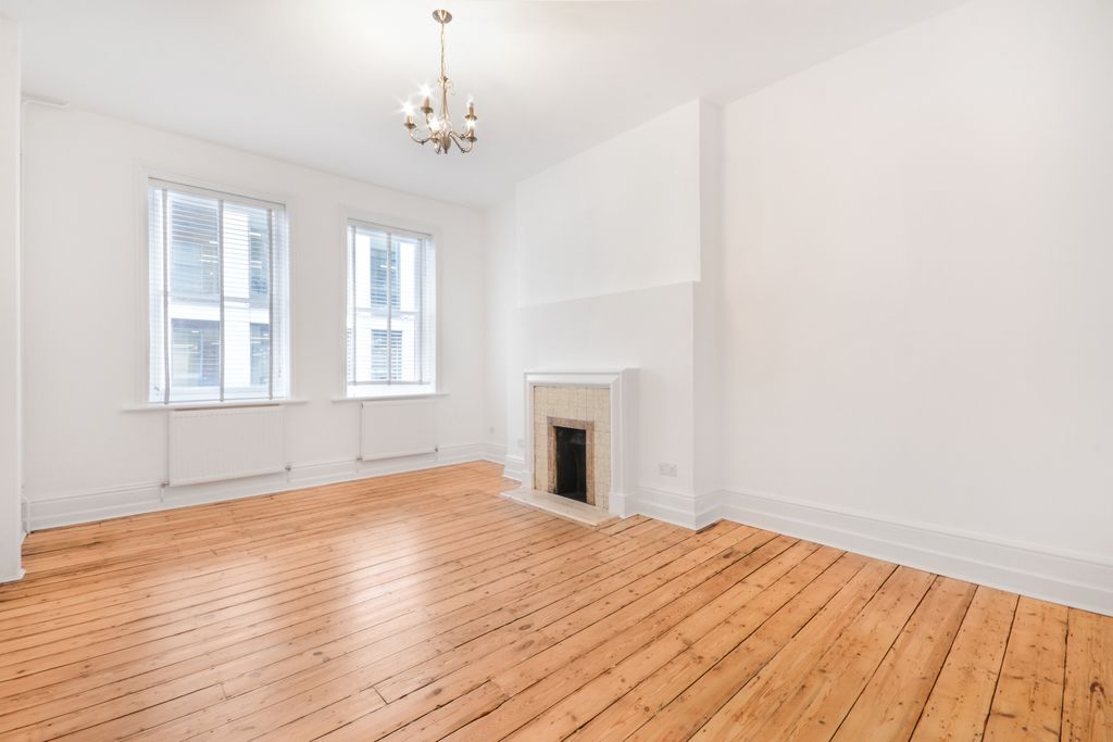 Property photo 1 of 4