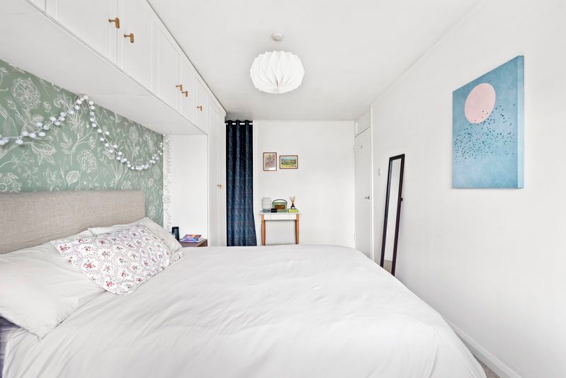 Property photo 3 of 15 Photo 9