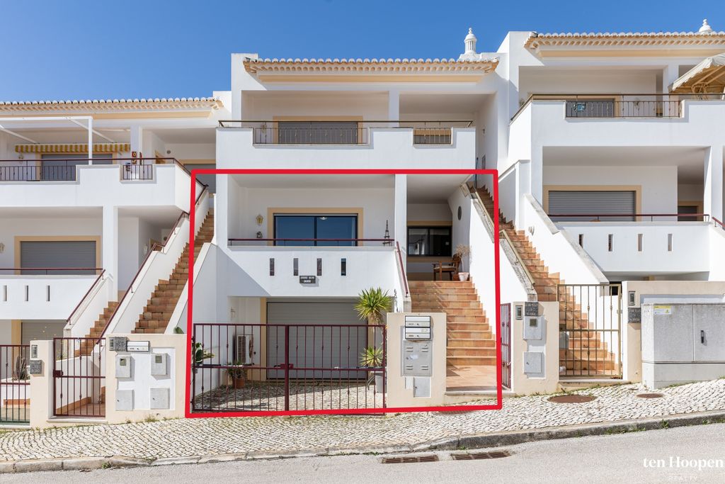 Property photo 2 of 30