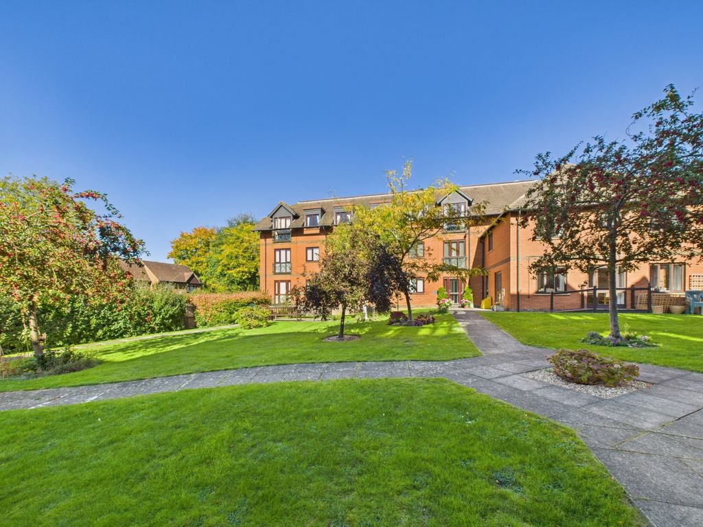 Property photo 1 of 11 Cam02313G0-Pr0099-Still012