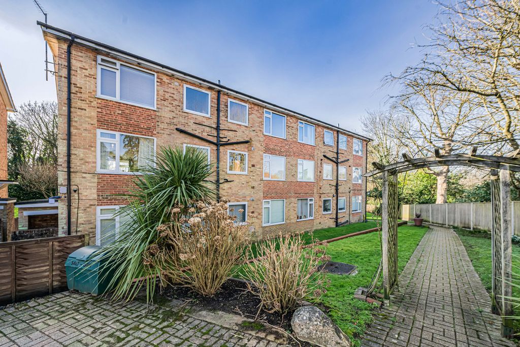 Property photo 1 of 14