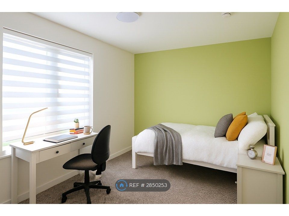 Property photo 3 of 29