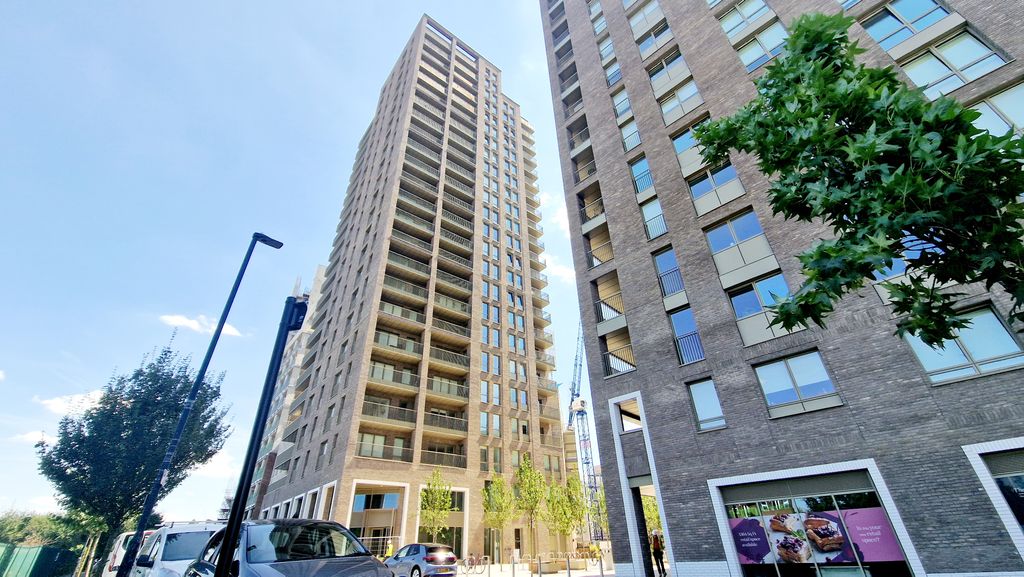 Property photo 1 of 19