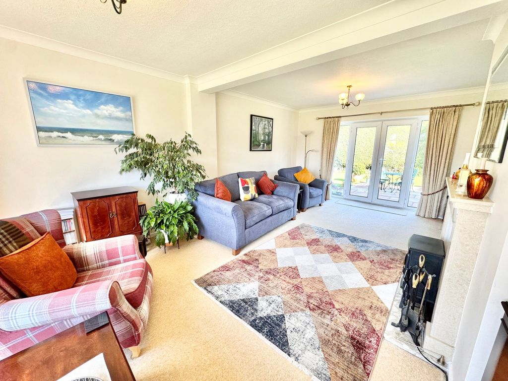 Property photo 2 of 29