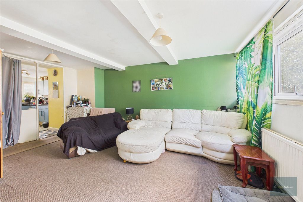 Property photo 3 of 7 Picture No. 07