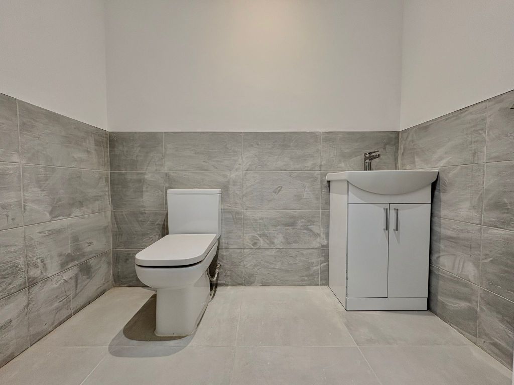 Property photo 3 of 8 ????_20260326170047_188_24