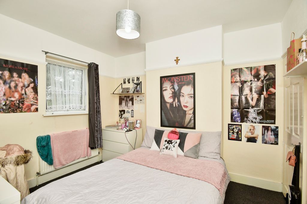 Property photo 2 of 14 Photography